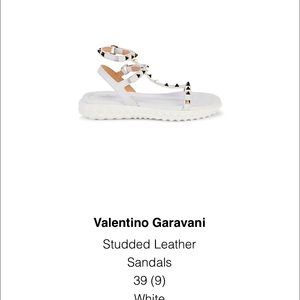 Valentino Garavani
Studded Leather Sandals
39 (9)